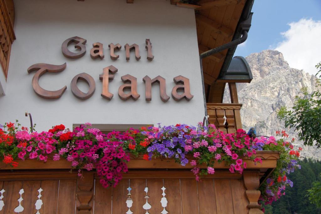 Garni Tofana Corvara In Badia Exterior foto