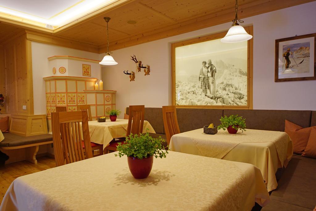Garni Tofana Corvara In Badia Exterior foto