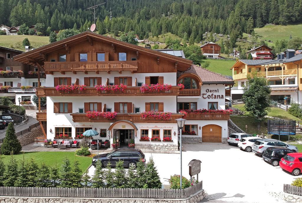 Garni Tofana Corvara In Badia Exterior foto